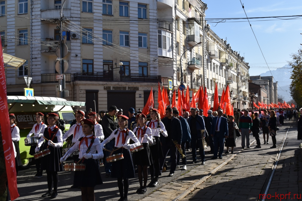 В Северной Осетии отметили 102-ую годовщину Великой Октябрьской социалистической революции