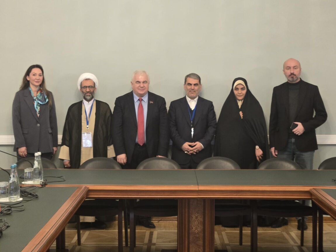 Сегодня в Колоном зале Дома союзов открылось заседание Постоянного комитета Азиатской парламентской ассамблеи по культуре и социальным вопросам