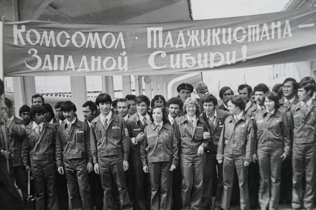 Вековой юбилей комсомола Таджикистана: Память о подвигах и преемственность поколений