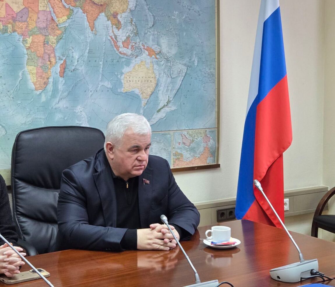 К.К. Тайсаев поблагодарил медицинских работников за самоотверженный труд