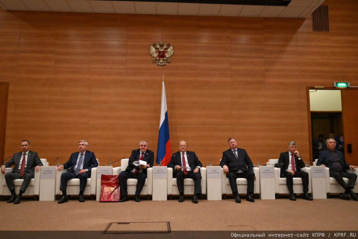 «За Мир и Социализм!». Состоялось заседание фракции КПРФ в Госдуме 20 декабря