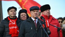 Г.А. Зюганов на митинге 23 февраля в Москве: С Днем нашей великой, любимой, Красной непобедимой армии!