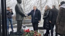 Делегация КПРФ во главе с Казбеком Тайсаевым прибыла в Донецк