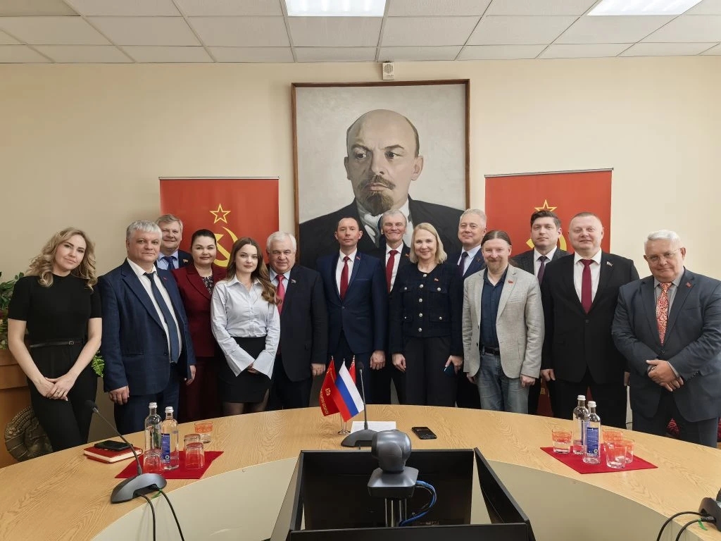 Делегация КПРФ во главе с Казбеком Тайсаевым продолжает работу в Минске