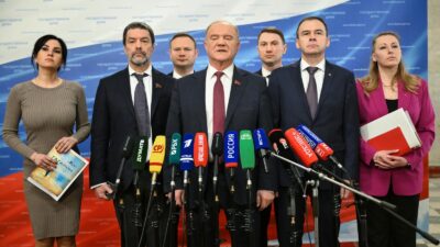 Пресс-подход Г.А. Зюганова перед началом пленарного заседания Госдумы