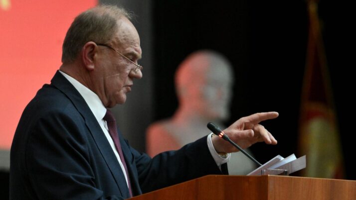 «Советская Россия»: Стучитесь – откроют…