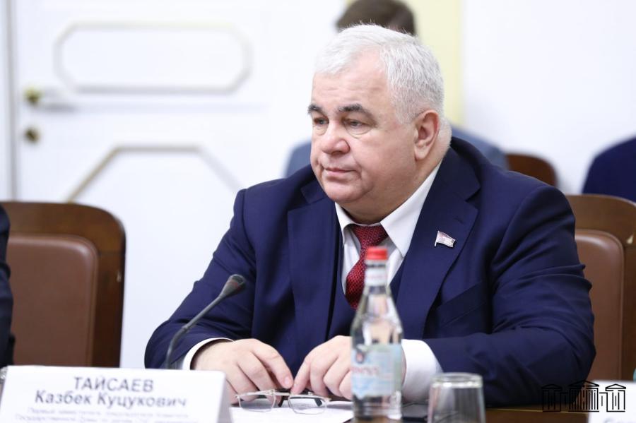 Казбек Тайсаев выступил на радио «Аврора»