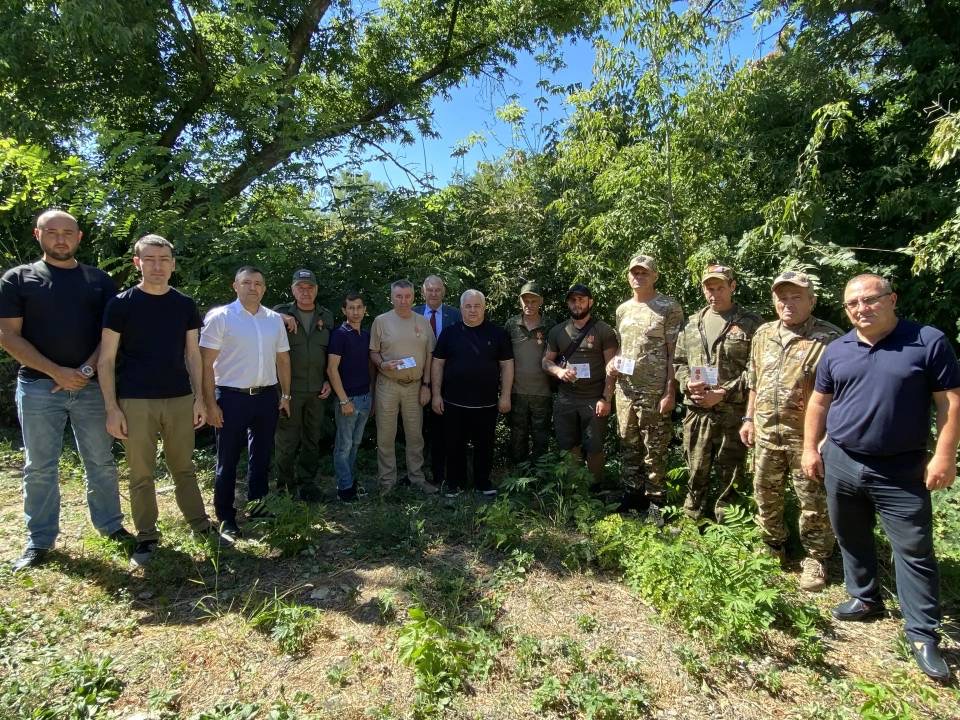 Продолжается рабочая поездка Казбека Тайсаева в ЛНР и ДНР: поддержка фронта, забота о людях и единство братских народов