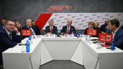 Пресс-конференции руководства КПРФ и председателя ЦК партии Геннадия Зюганова в пресс-центре «Аргументов и фактов»