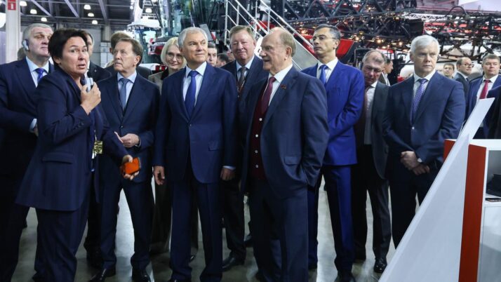 Депутаты фракции КПРФ на АГРОСАЛОН-2026